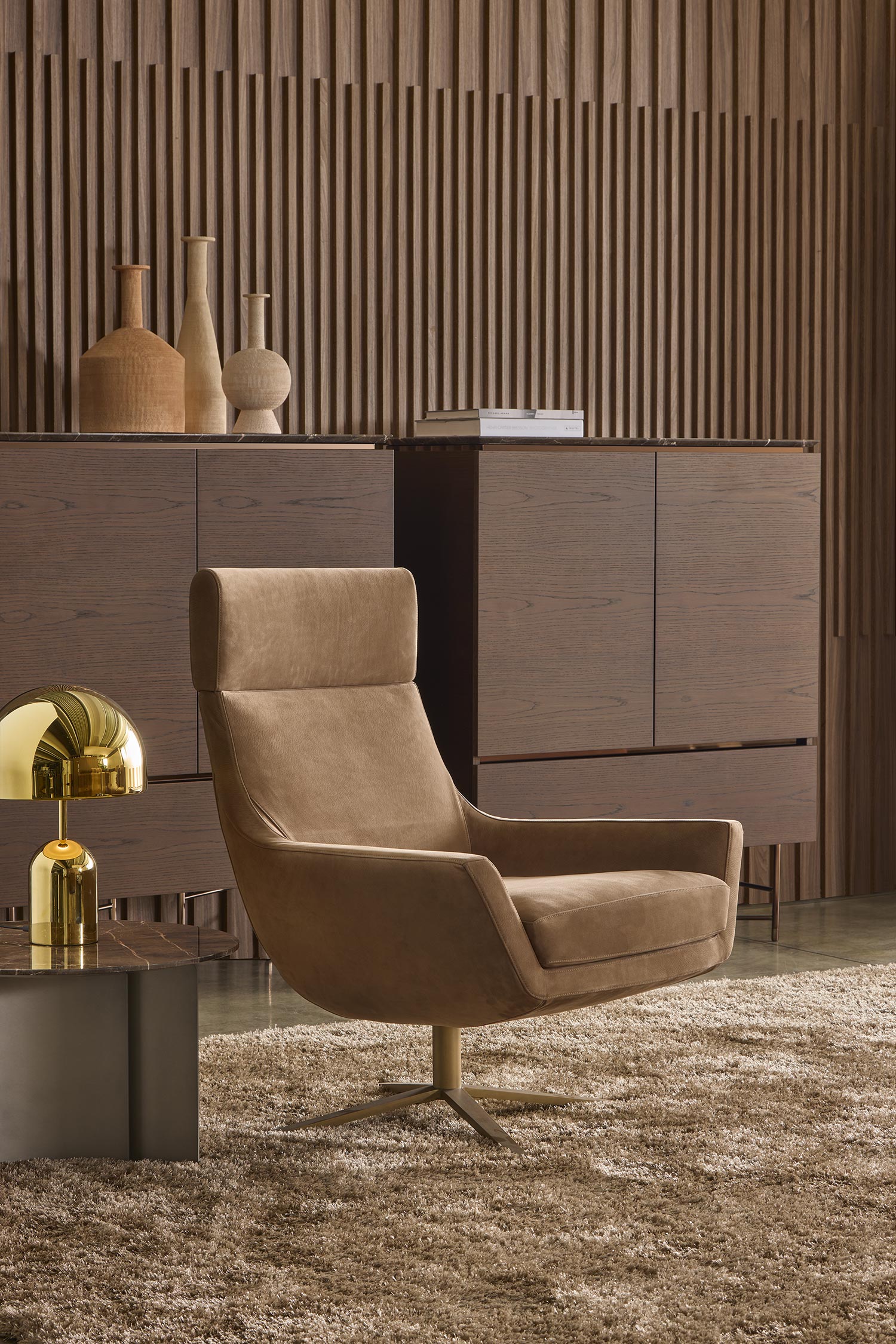 img050_Joy_High_Armchair_BaseA